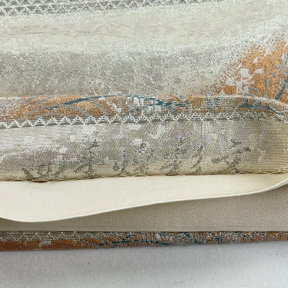 【美品】 袋帶 秀品級 松樹 菊花 金絲 金金箔 銀色 六通 純蠶絲