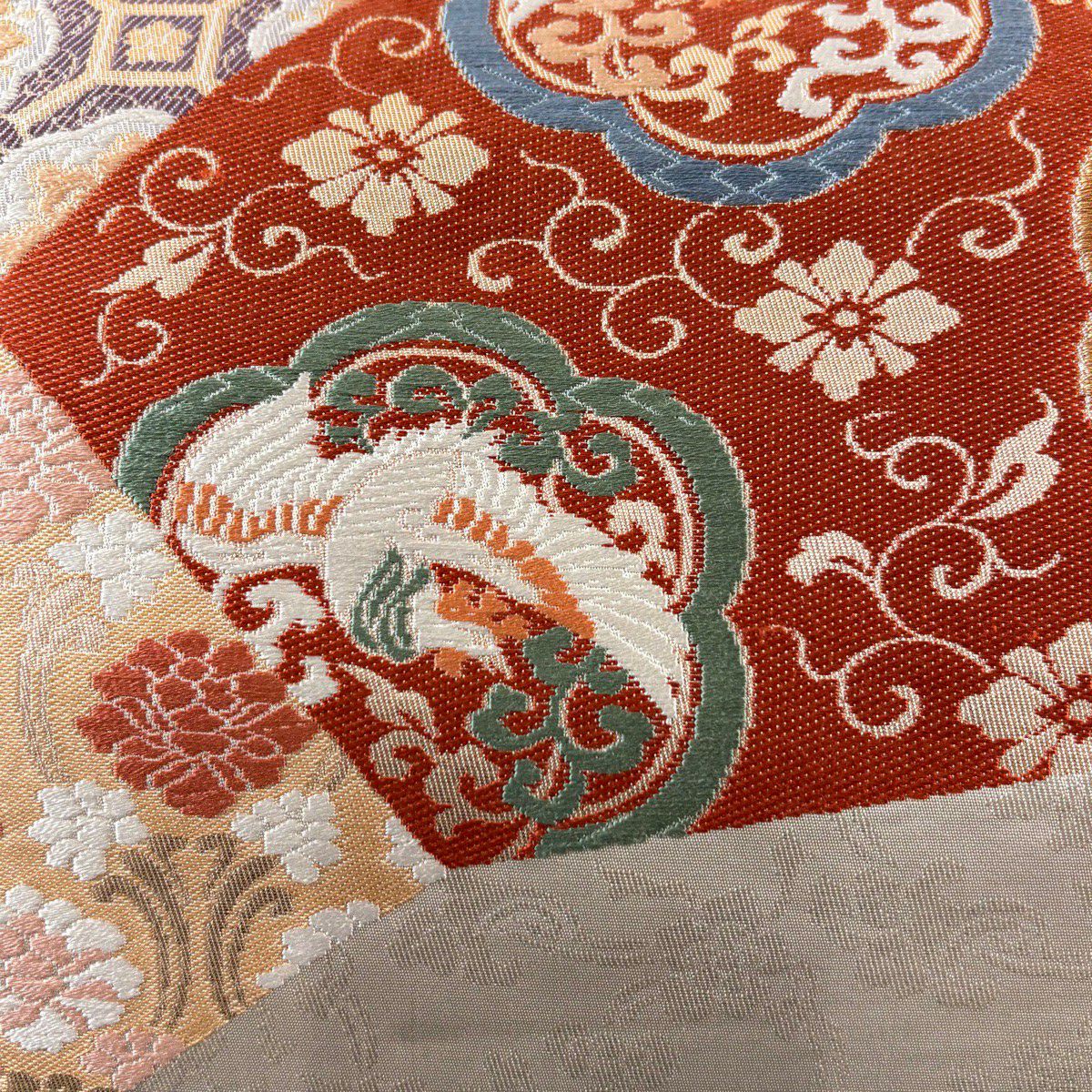 【美品】 袋帶 秀品級 鳳凰 蜀江華紋 刺繡 金糸 紅色 お太鼓柄 純蠶絲