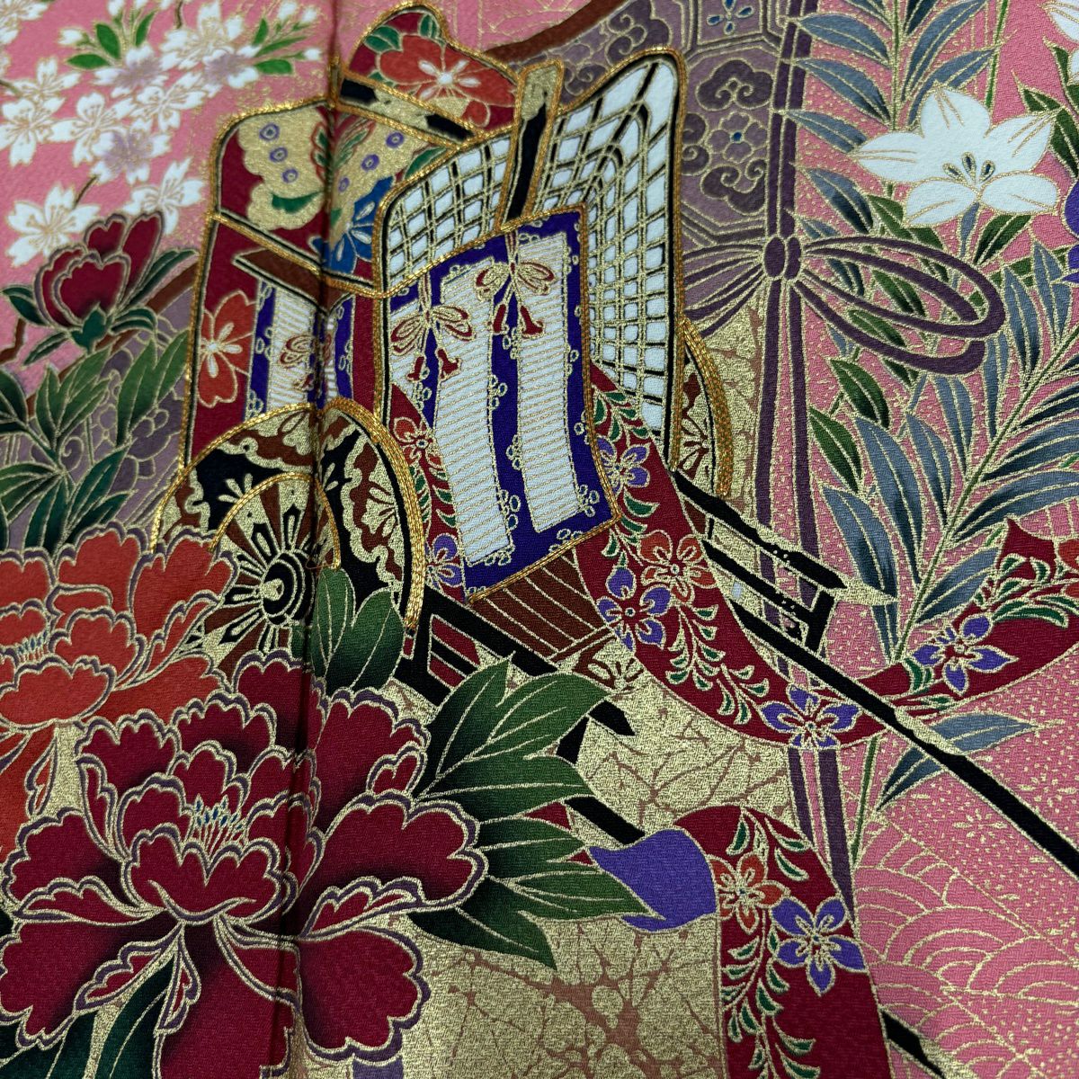 【美品】振袖禮服 身長158cm 袖長63cm S 雙層 御所車 草花紋 金絲 金銀彩 粉色 純蠶絲 秀品級