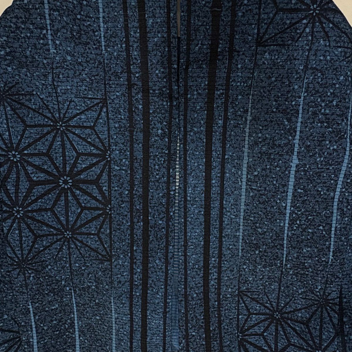 【美品】 小紋 身長160cm 袖長63cm S 薄物 絽 麻葉紋 縞 深藍 純蠶絲 秀品級