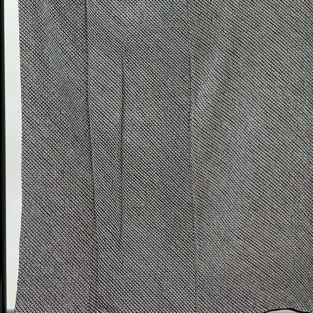 【美品】 小紋 身長154cm 袖長64cm M 雙層 總絞染 黑 純蠶絲 秀品級