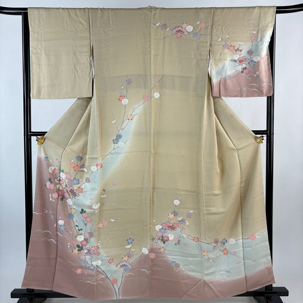 【美品】訪問服 身長159cm 袖長65cm M 雙層 菊花 松樹 辨染 米色 純蠶絲 優品級