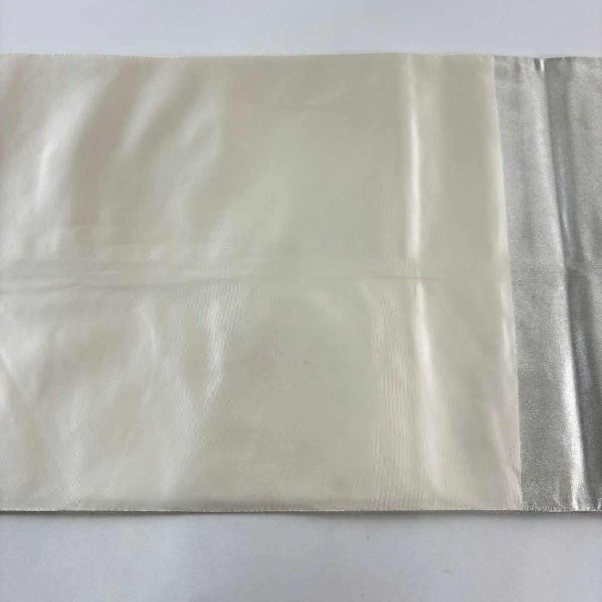 【美品】 袋帶 名品級 長嶋成織物 落款あり 瀞銀錦 關西裁縫 桃山錦繡圓紋 金銀彩 刺繡 銀 お太鼓柄 純蠶絲