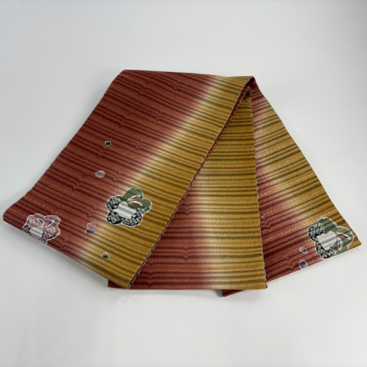 【美品】 袋帶 名品級 手先二通り 大和 兔子 手毬 金絲 紅茶 お太鼓圖案 純蠶絲