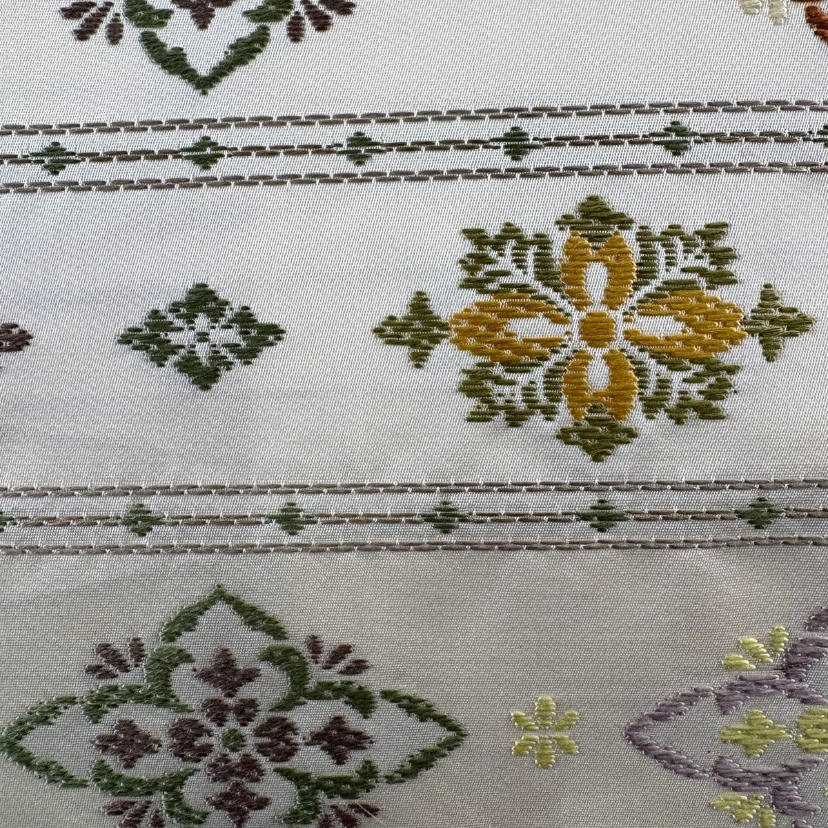 名古屋帶 名品級 華紋 花 刺繡 奶油色 純蠶絲