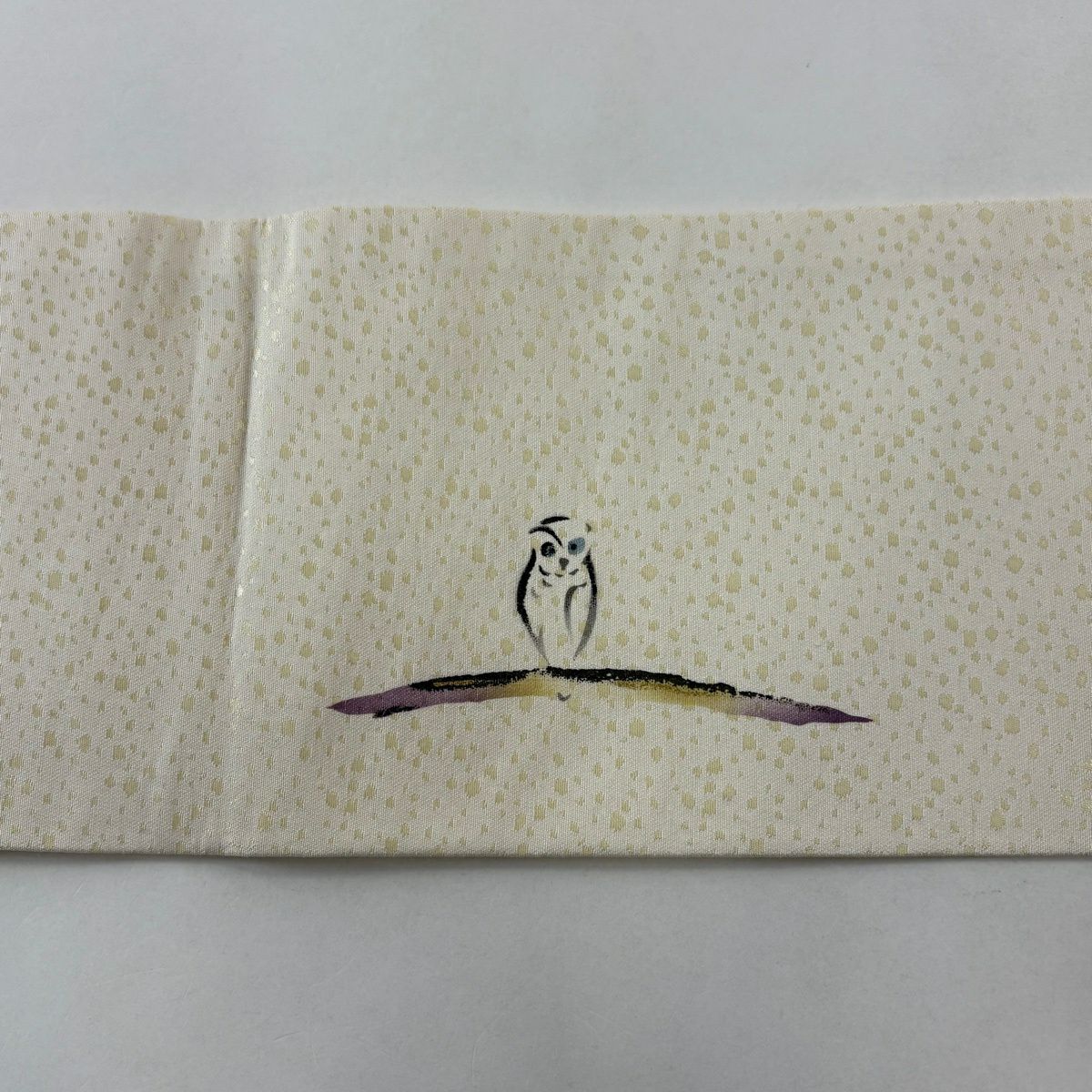 【美品】名古屋帶 名品級 貓頭鷹 枝葉 金銀彩 螺鈿 米色 純蠶絲