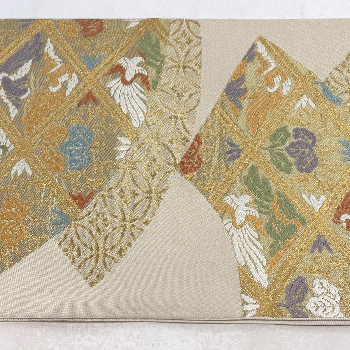 【美品】袋帶 逸品級 有落款 花鳥 七寶紋 唐織 金絲 米色 六通 純蠶絲