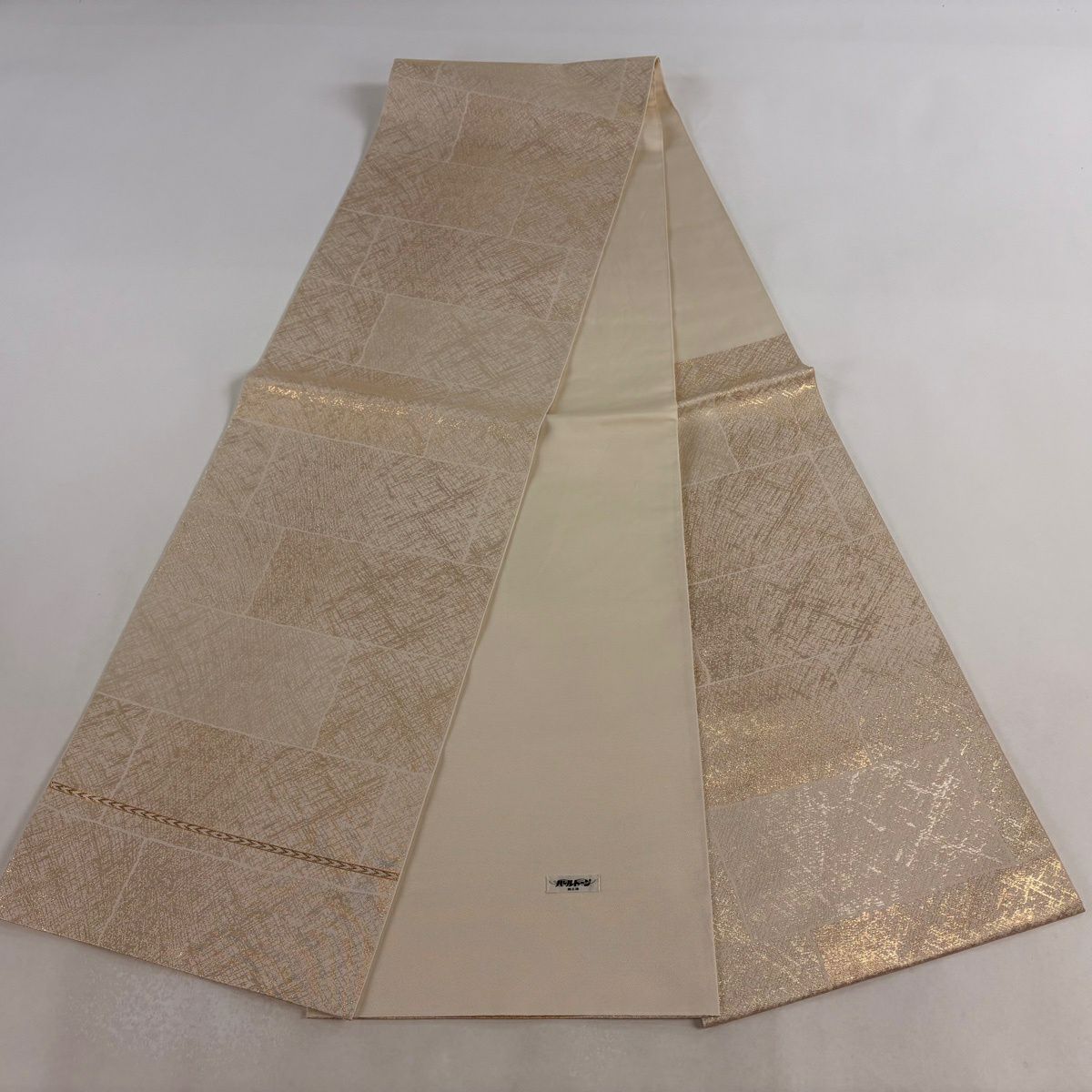 【美品】 袋帶 逸品級 川島織物 落款あり 北斗錦 幾何學 金金箔 淺橙 六通 純蠶絲