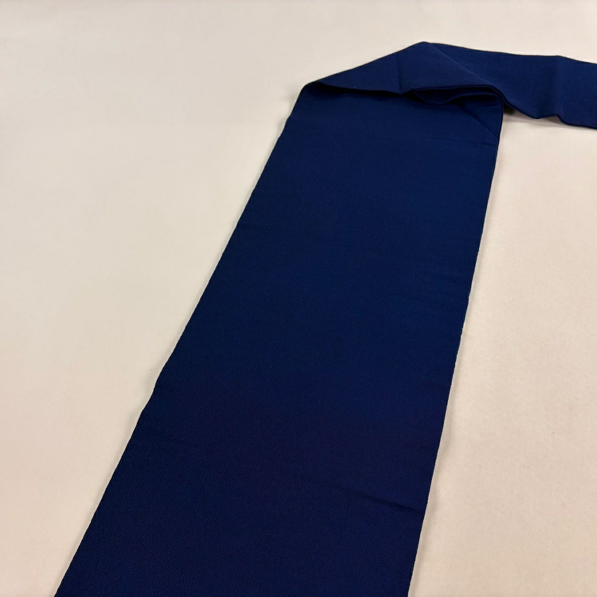 【美品】 名古屋帶 逸品級 栗山吉三郎 落款あり 椿 絞染 深藍 純蠶絲