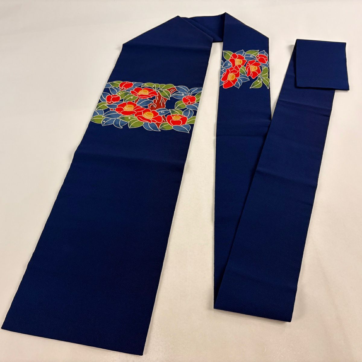 【美品】 名古屋帶 逸品級 栗山吉三郎 落款あり 椿 絞染 深藍 純蠶絲