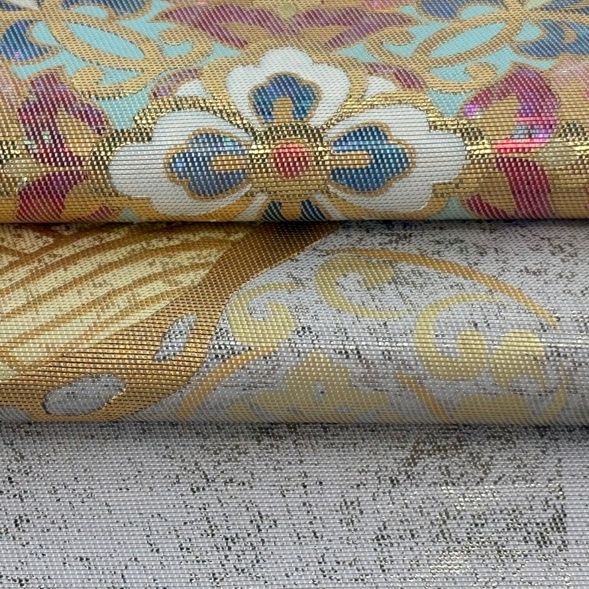 【美品】 袋帶 逸品級 川島織物 落款 華紋 花唐草紋 金金箔 銀色 大鼓圖案 純蠶絲