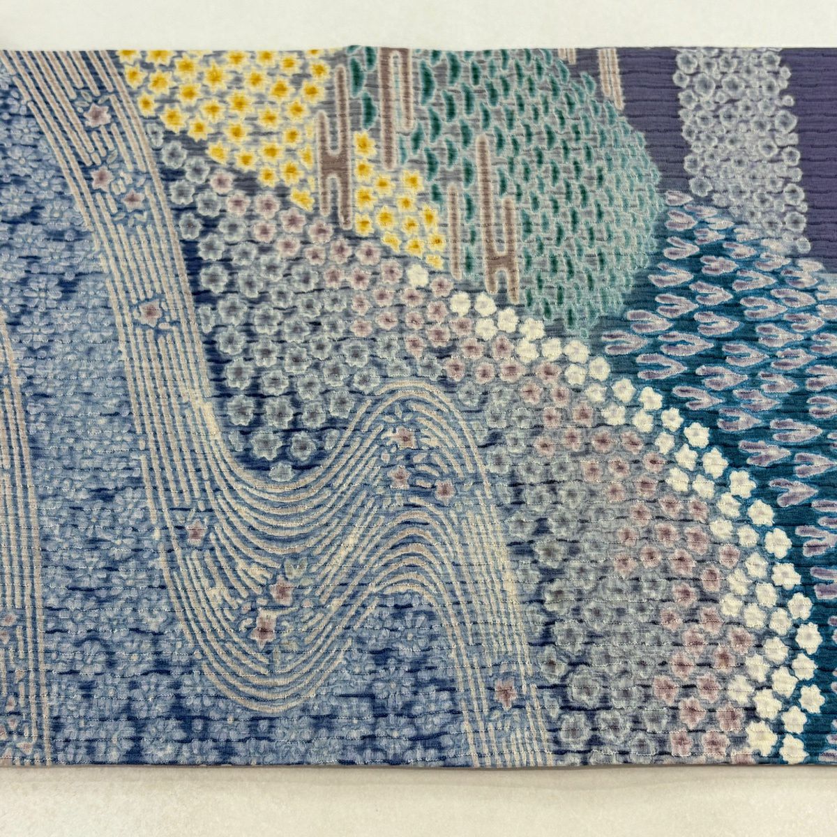 【美品】 袋帶 逸品級 山並 流水 紫 全通 純蠶絲