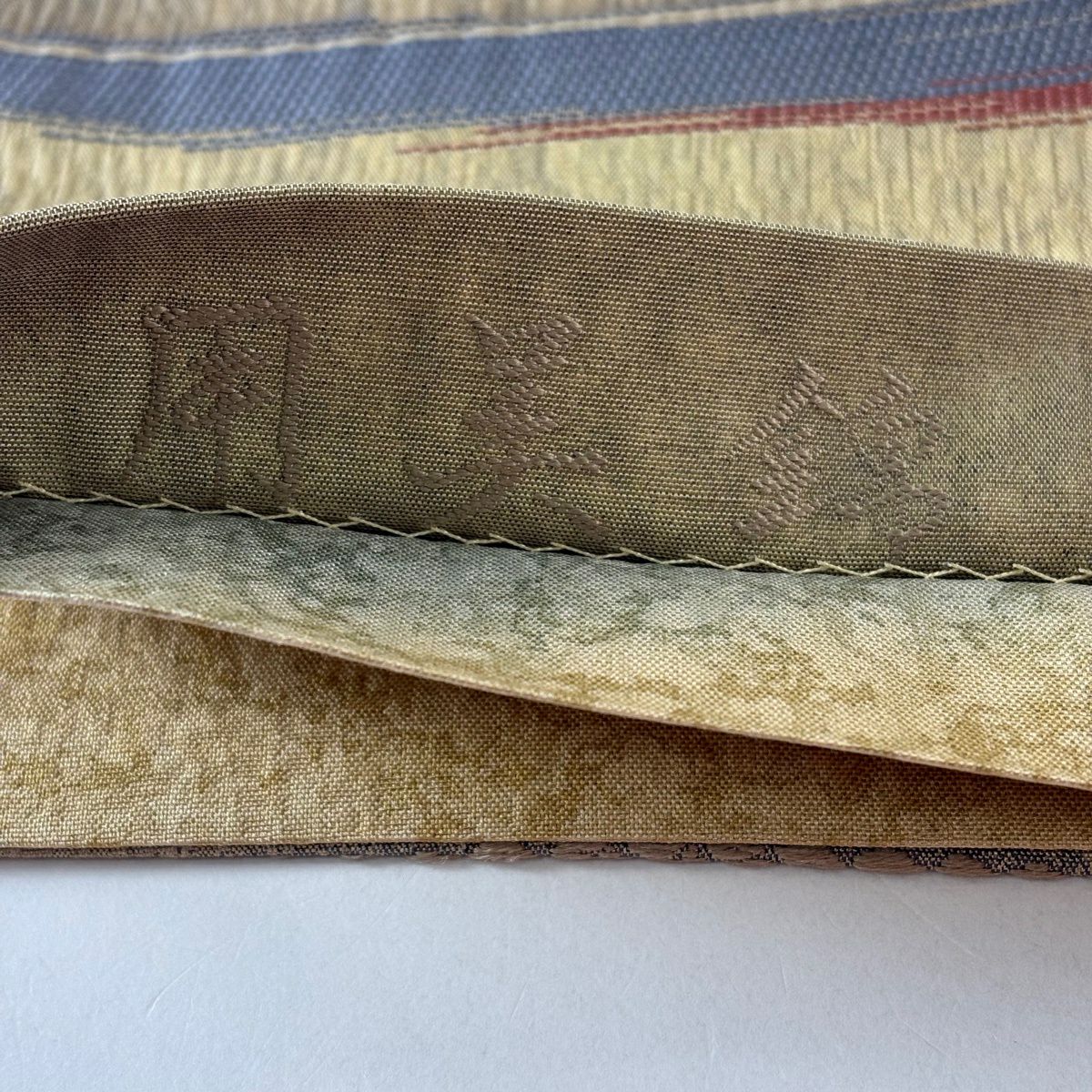 袋帶 逸品級 渡文 落款あり 手先二通り 關西裁縫 霞 薄茶 純蠶絲