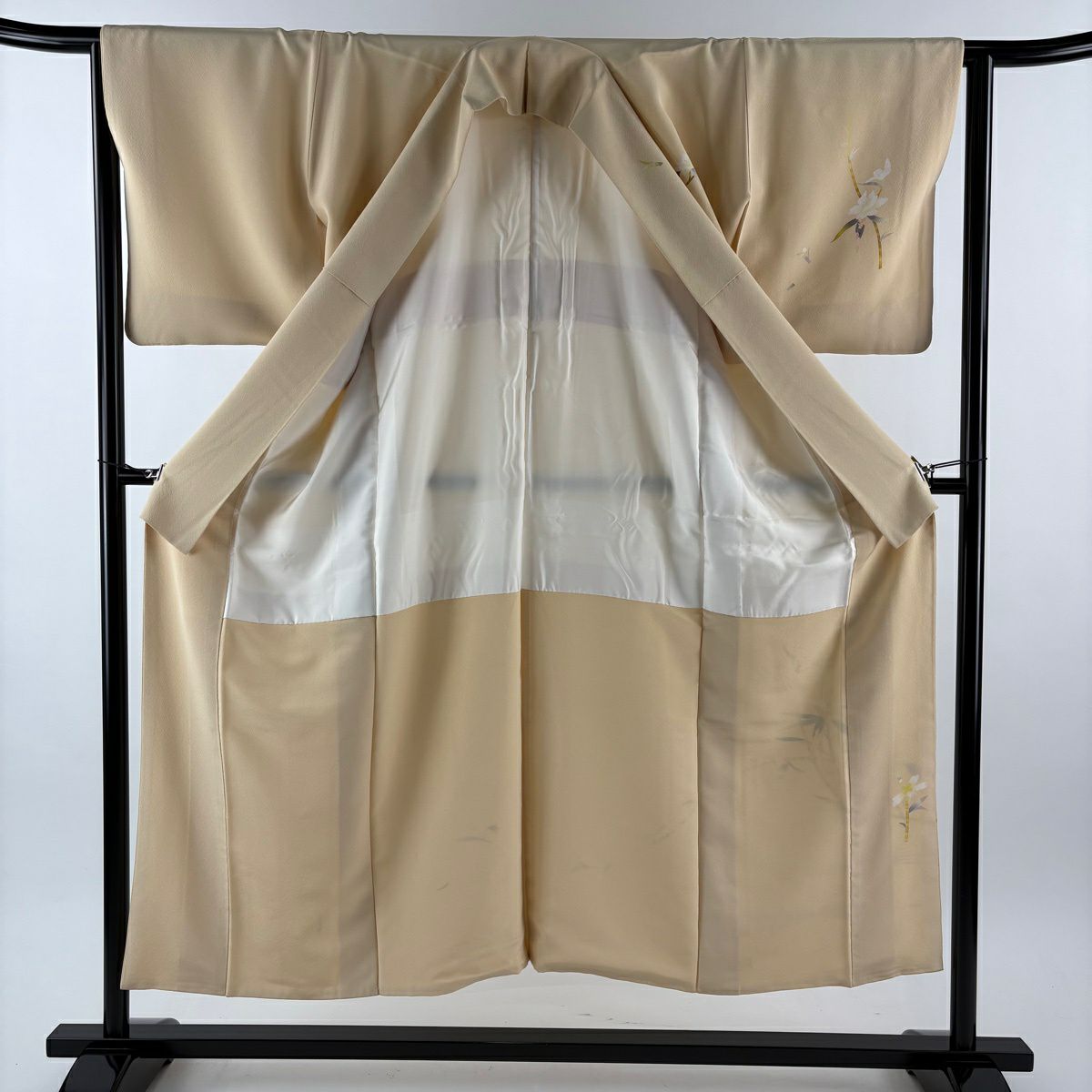 【美品】 付下 身長150.5cm 袖長63.5cm S 雙層 百貫石峰 落款 草花紋紋 米色 純蠶絲 逸品級
