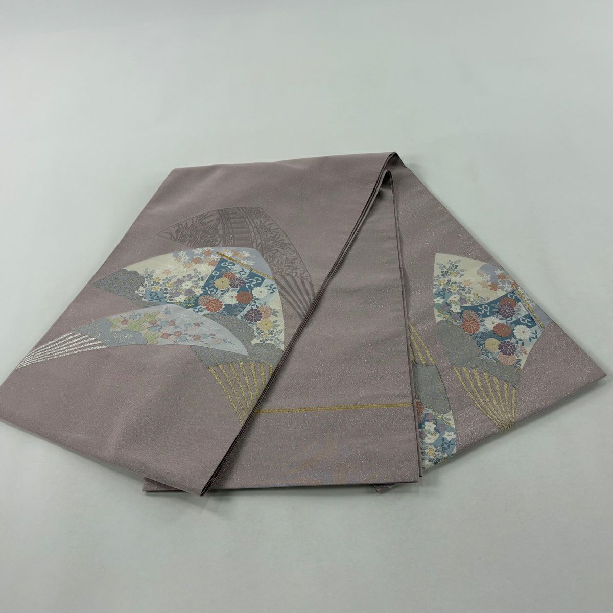【美品】 袋帶 逸品級 落款あり 北尾織物 加賀扇子面紋 扇子 秋草 金銀彩 薄紫 お太鼓柄 純蠶絲