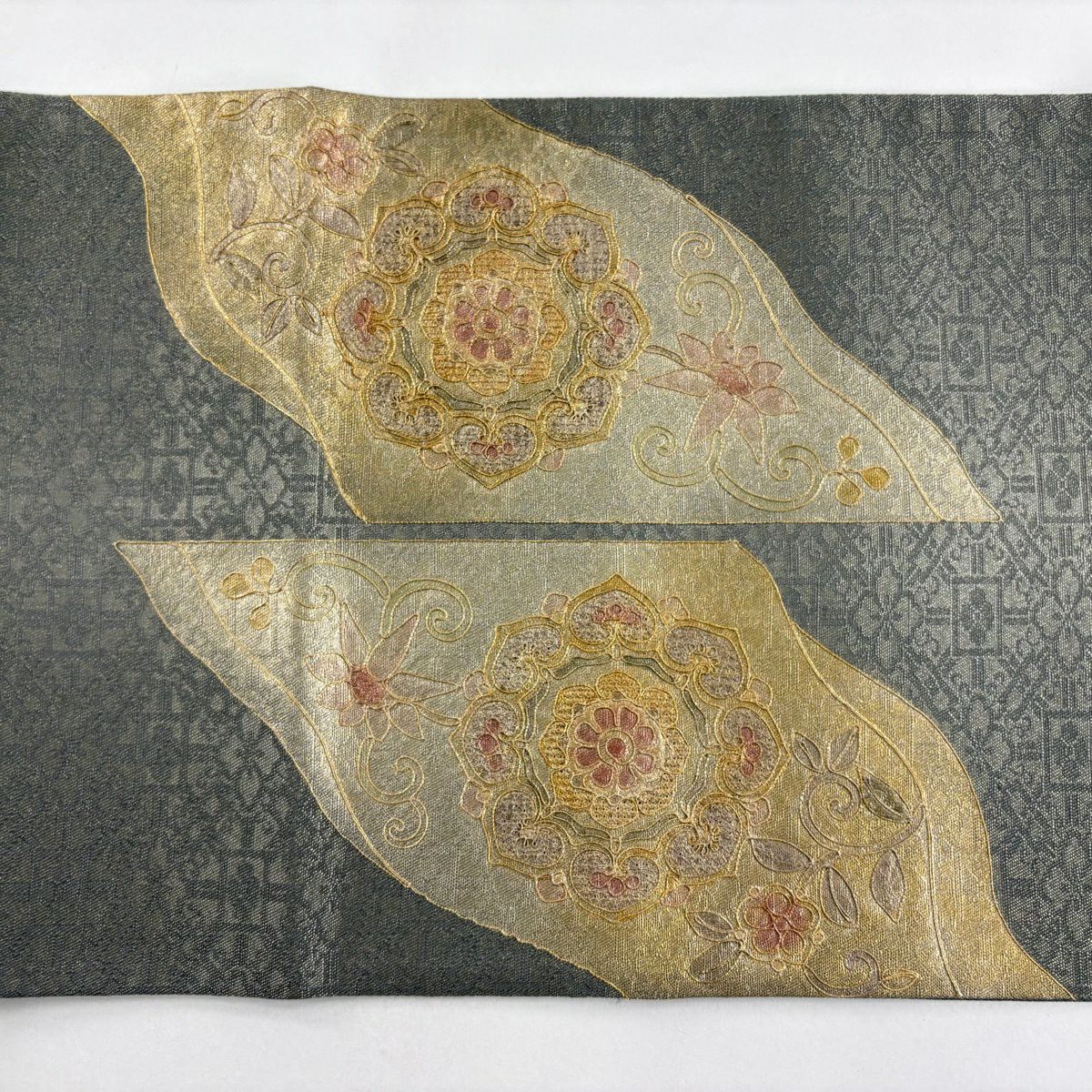 袋帶 秀品級 華紋 草花紋紋 金絲 金銀彩 金色 大鼓圖案 純蠶絲