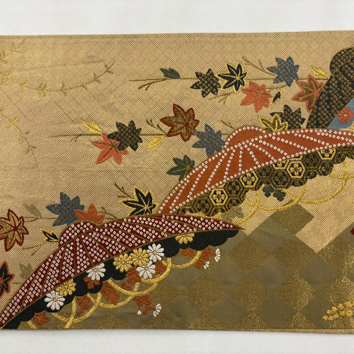 【美品】 袋帶 秀品級 束捆熨斗紋 松樹竹子梅花 金色 全通 純蠶絲