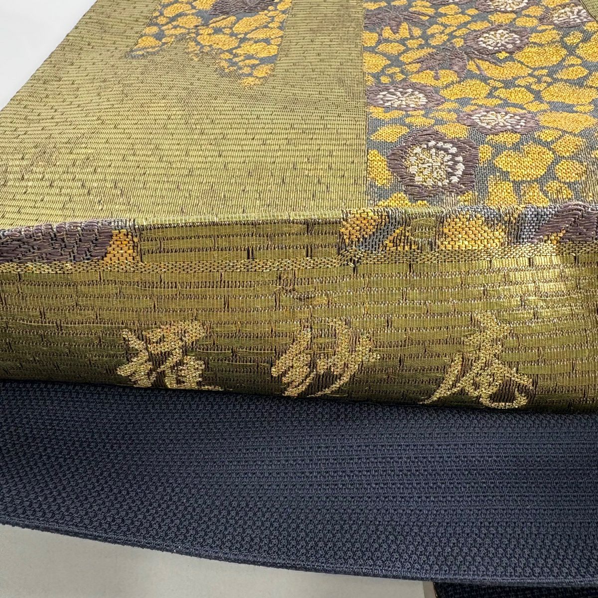 【美品】 袋帶 秀品級 松樹竹子梅花 短冊 金糸 金金箔 茶綠 六通 純蠶絲