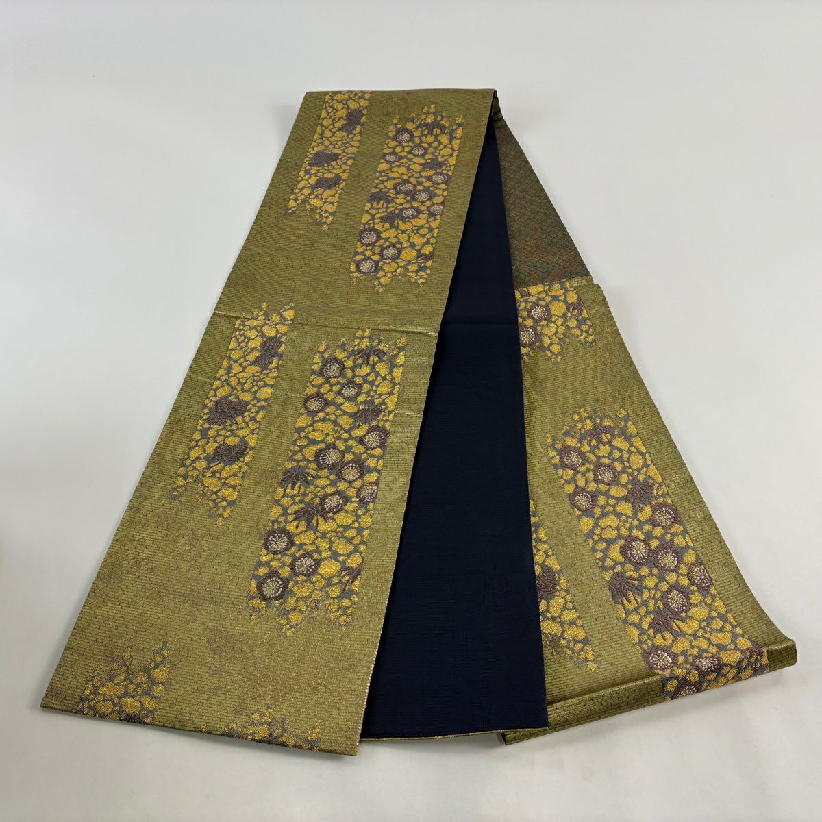 【美品】 袋帶 秀品級 松樹竹子梅花 短冊 金糸 金金箔 茶綠 六通 純蠶絲