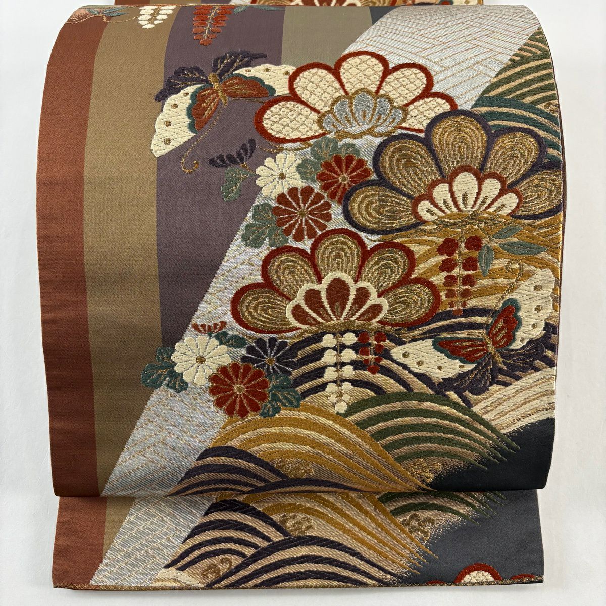 【美品】 袋帶 秀品級 笠松樹 蝶 唐織 金銀糸 茶 六通 純蠶絲