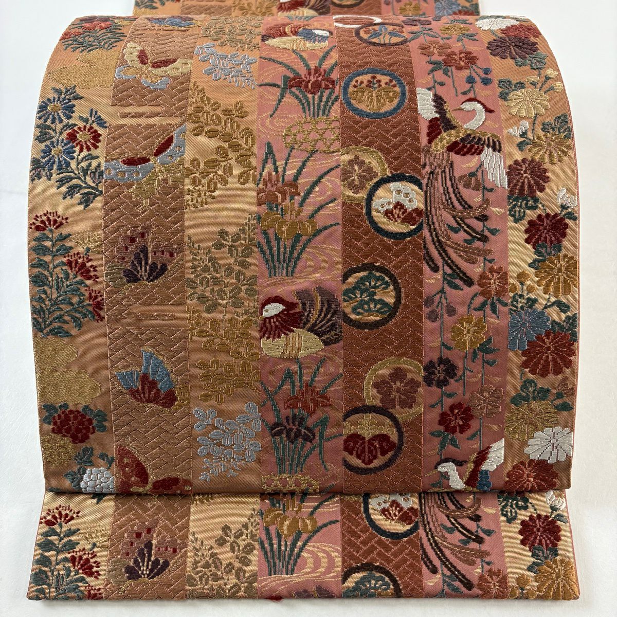 【美品】 袋帶 秀品級 花鳥 蝶 唐織 金金箔 粉色 六通 純蠶絲