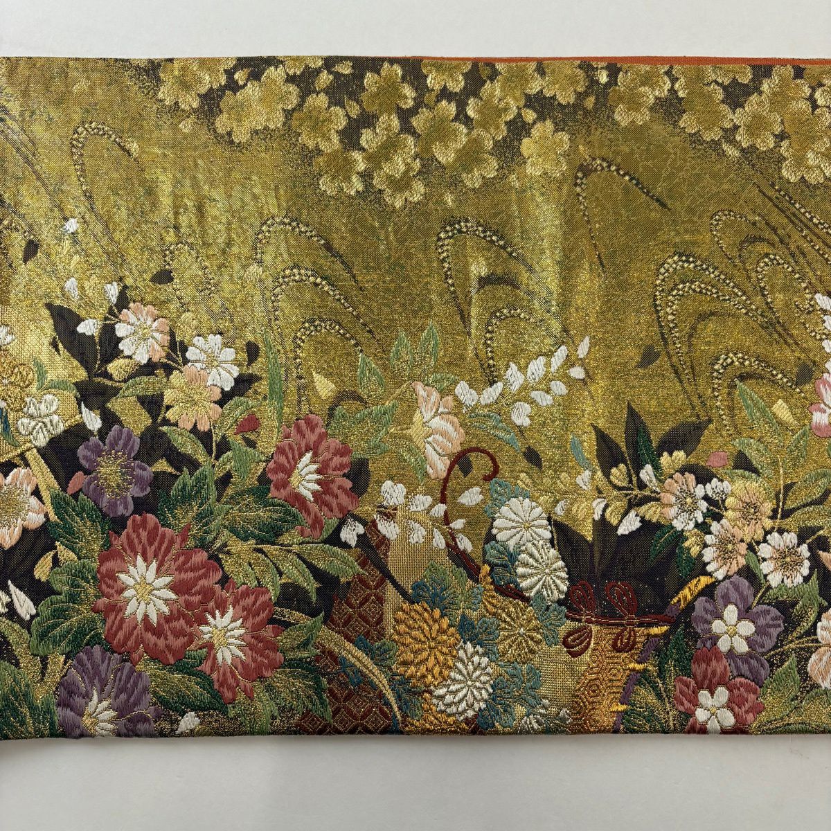 【美品】 袋帶 秀品級 扇子 草花紋 唐織 金金箔 金色 六通 純蠶絲
