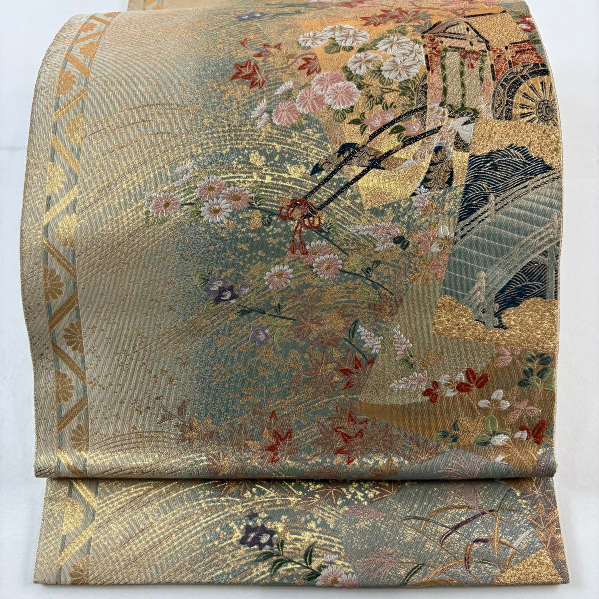 【美品】 袋帶 秀品級 御所車 秋草 金金箔 金絲 灰綠 六通 純蠶絲
