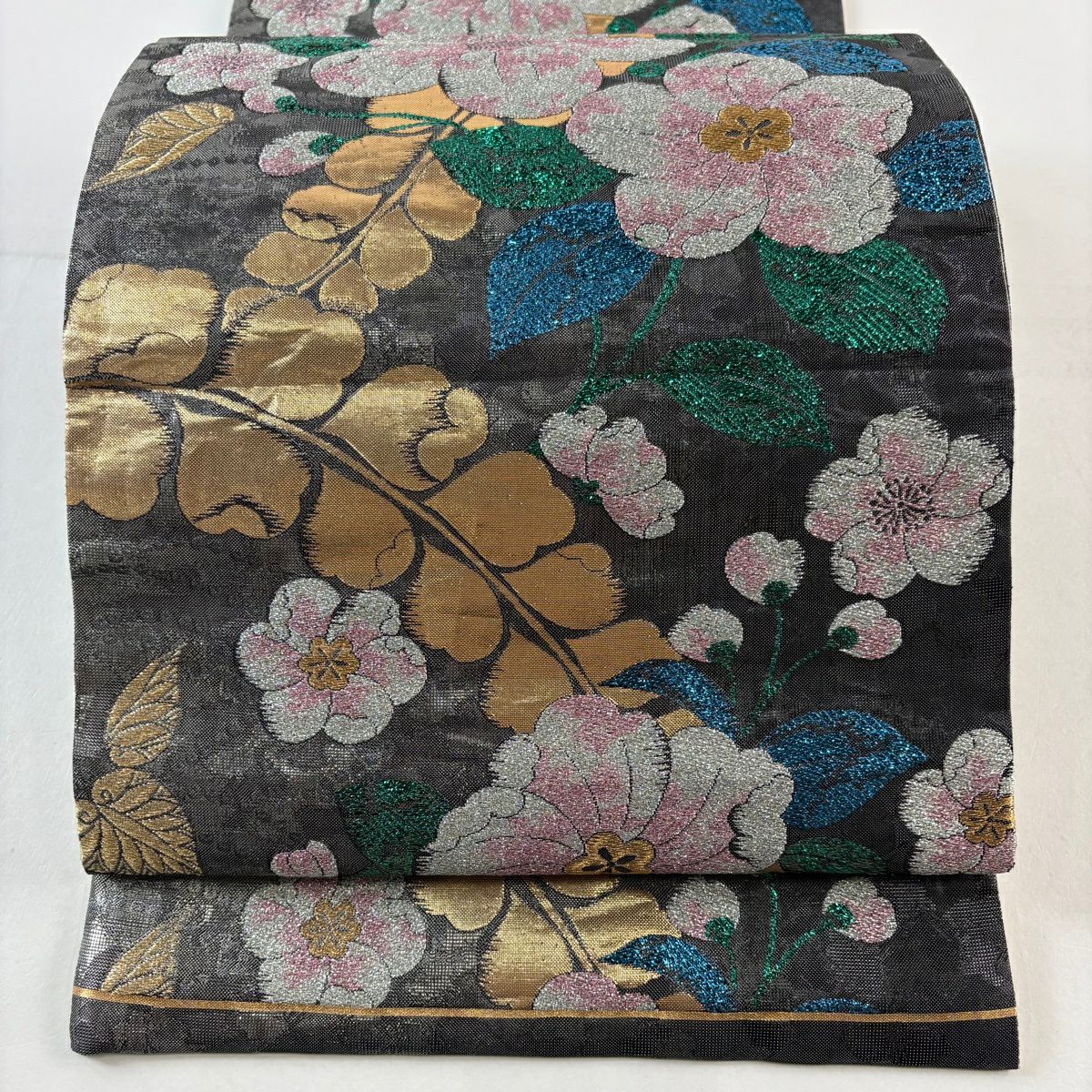 【美品】 袋帶 秀品級 辻花染 草花紋紋 金金箔 灰色 六通 純蠶絲