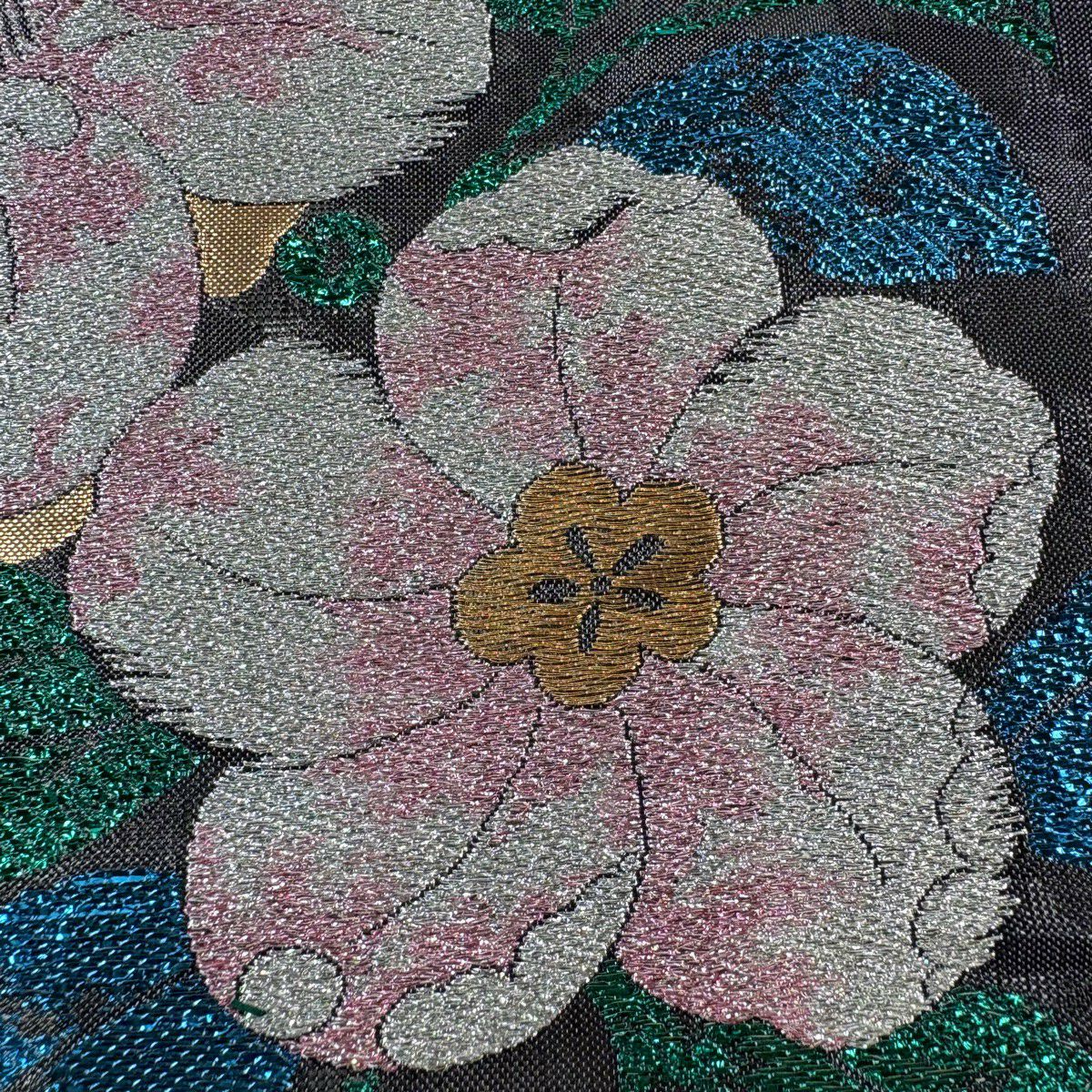 【美品】 袋帶 秀品級 辻花染 草花紋紋 金金箔 灰色 六通 純蠶絲