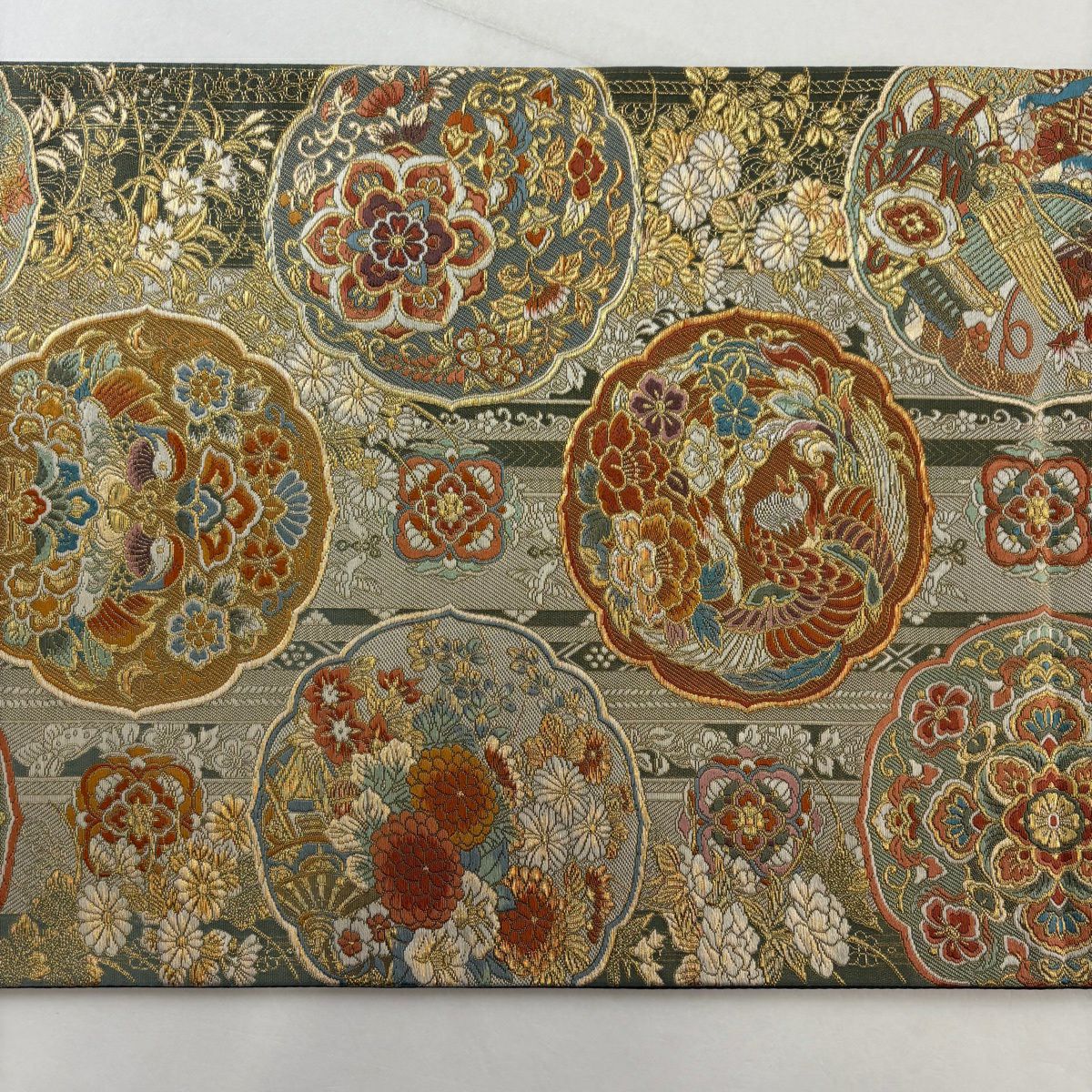 【美品】 袋帶 秀品級 秀煌錦織 本金金箔 關西仕立 花鳥 華紋 金絲 灰綠 六通 純蠶絲