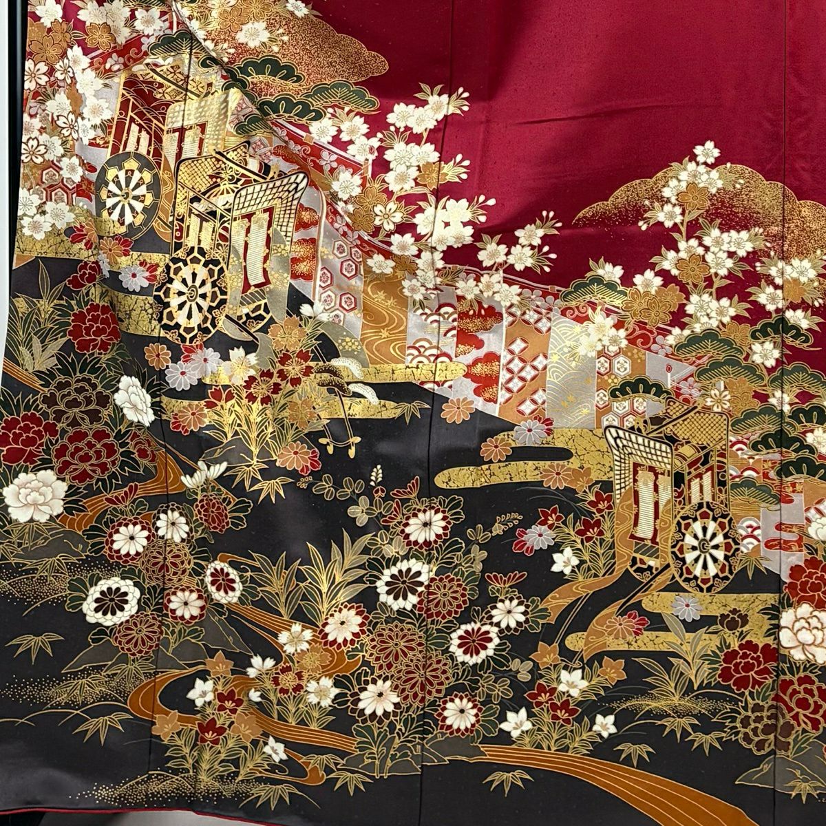 振袖禮服 身長165cm 袖長66cm M 雙層 御所車 草花紋 金彩裝飾 染分 紅 純蠶絲 名品級