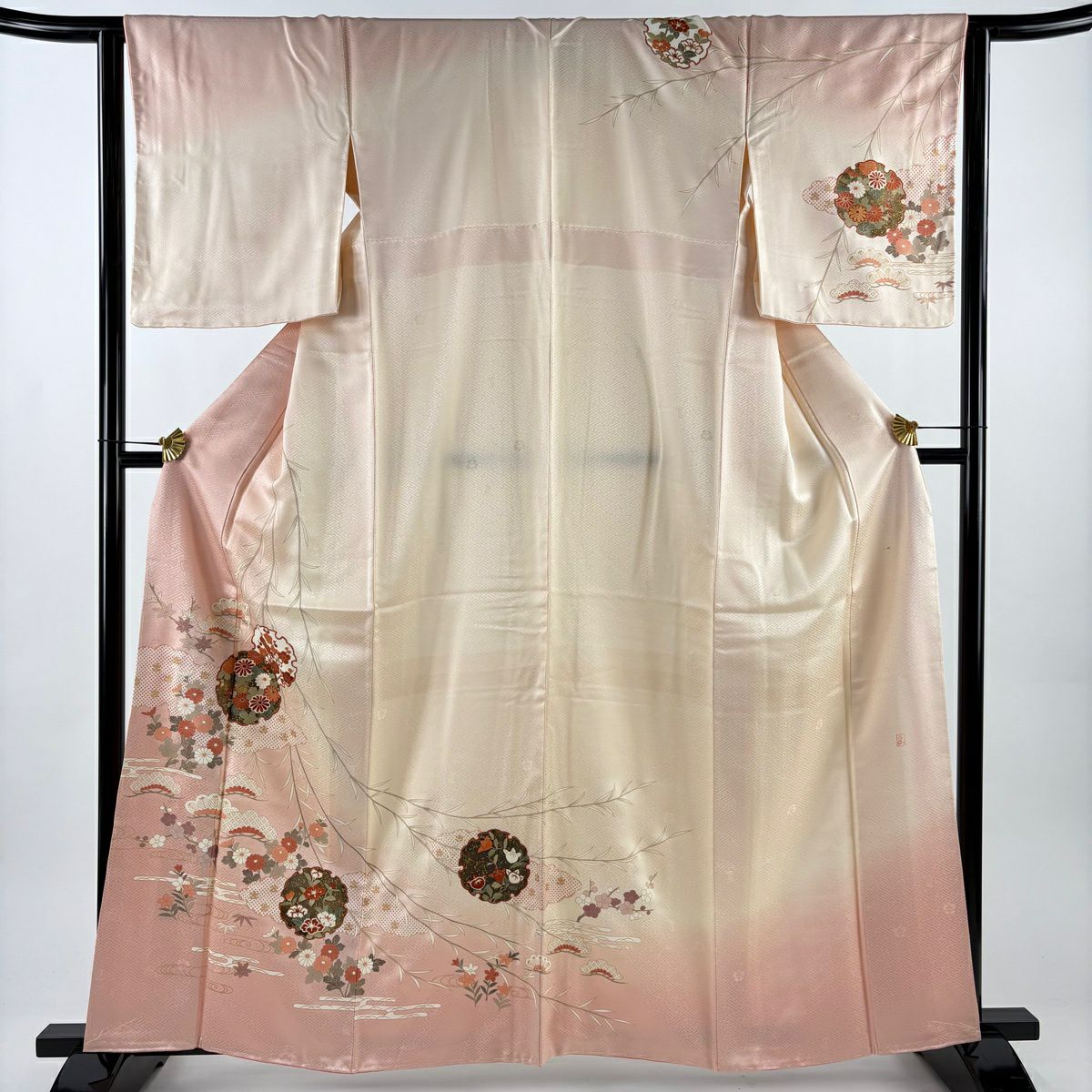 訪問服 身長160.5cm 袖長64cm M 雙層 吾妻德穗 落款あり 雪輪 菊花 金銀彩 漸層 粉米色 純蠶絲 名品級