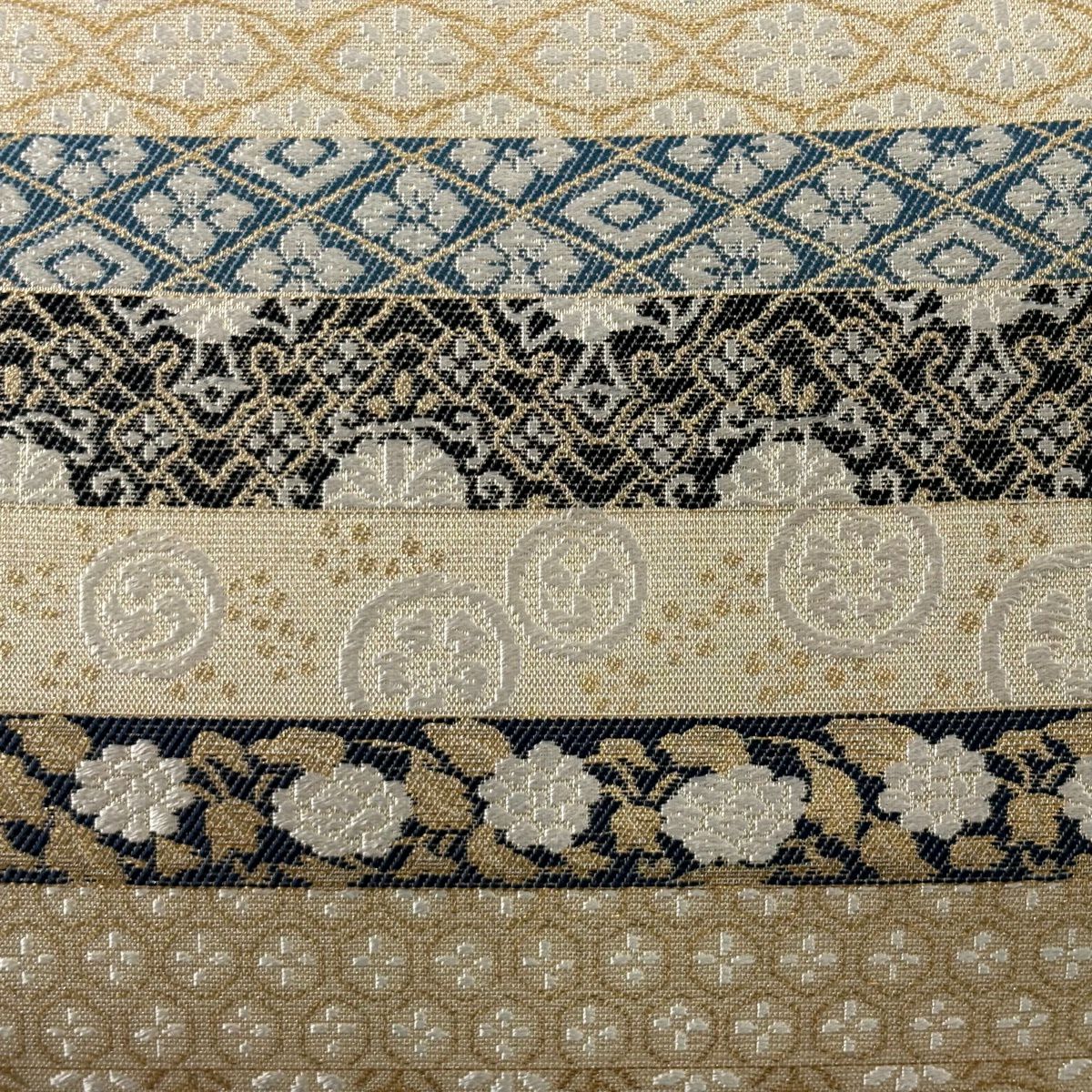 【美品】 袋帶 名品級 附落款 綺羅 縞 草花紋 金絲 金金箔 金色 六通 純蠶絲