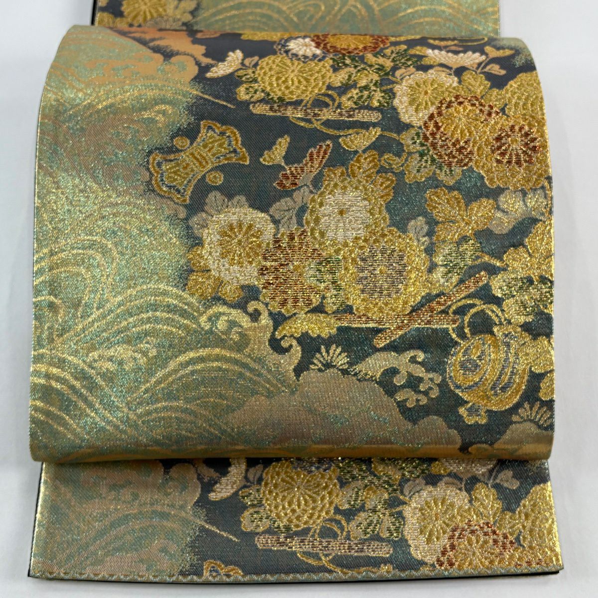 【美品】 袋帶 秀品級 菊花 波 金絲 金金箔 金 六通 純蠶絲