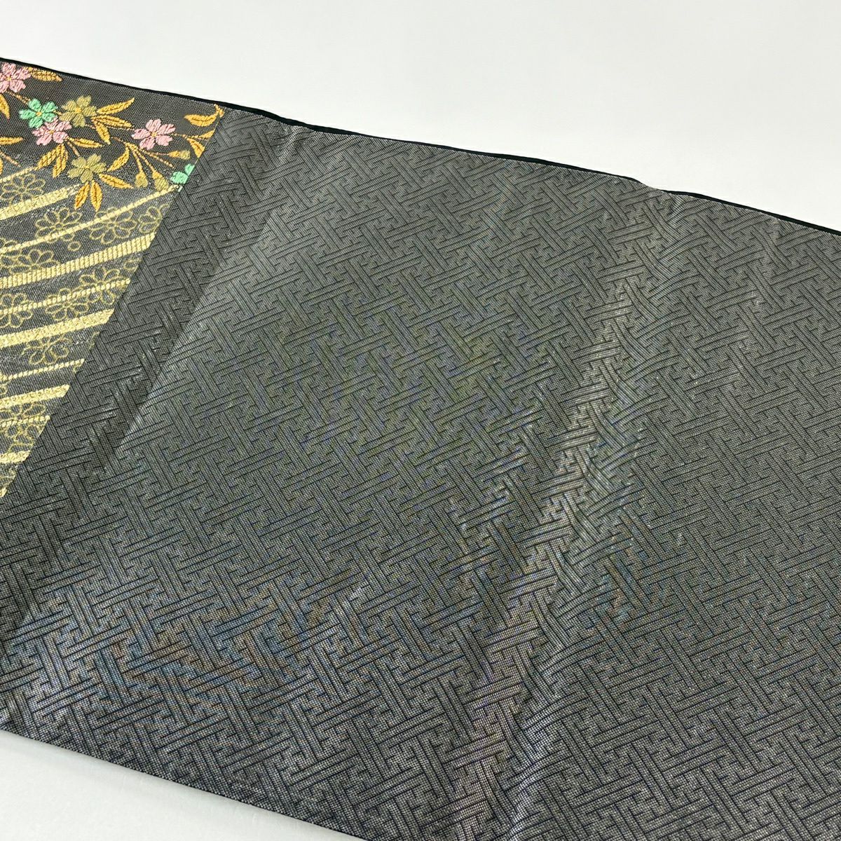 【美品】 袋帶 秀品級 樱花 波 金金箔 墨色 六通 純蠶絲