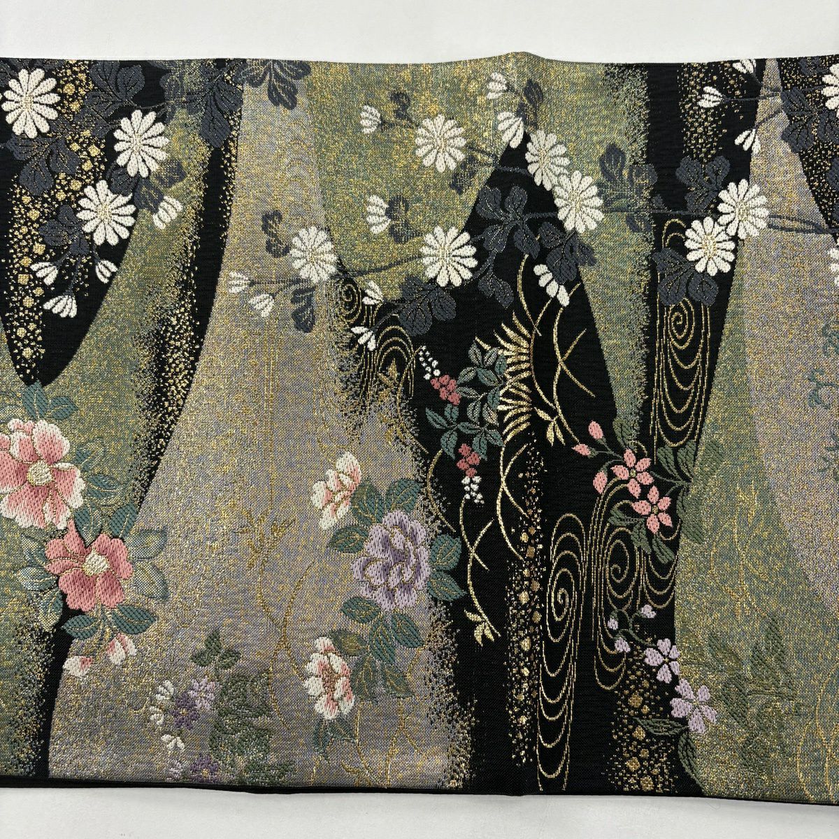 【美品】 袋帶 秀品級 菊花 椿 金金箔 黑 六通 純蠶絲
