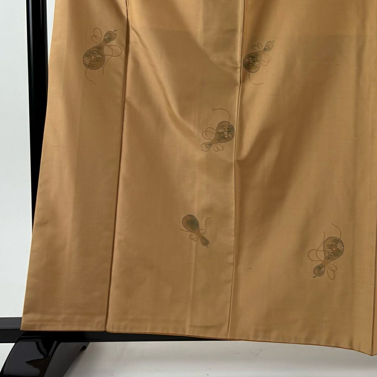 【美品】 紬織 身長161cm 袖長66cm M 雙層 瓢箪 草花紋紋 山吹茶 純蠶絲 秀品級
