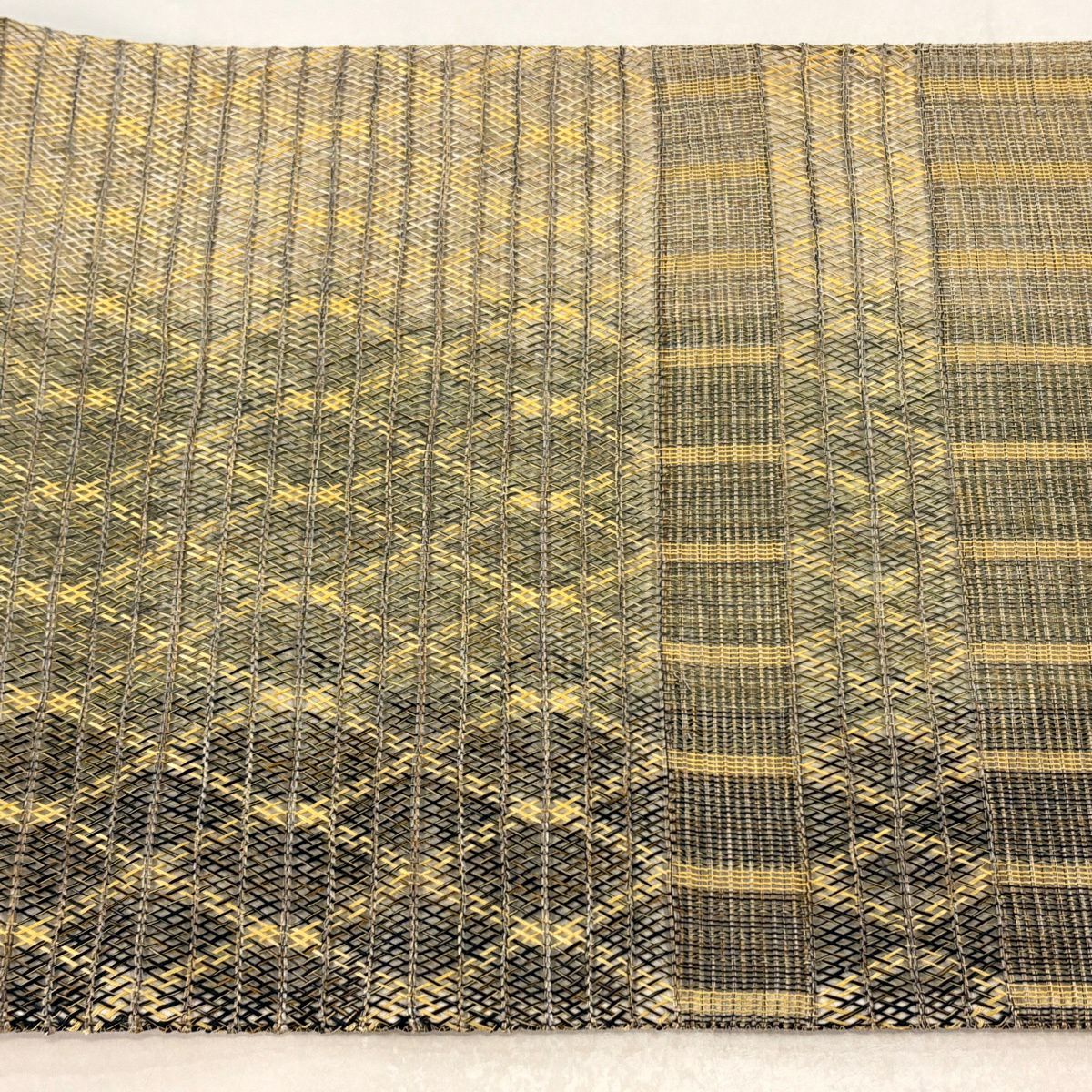 【美品】 袋帶 秀品級 夏帶 幾何學 縞 鶯 綠色 お太鼓圖案 純蠶絲