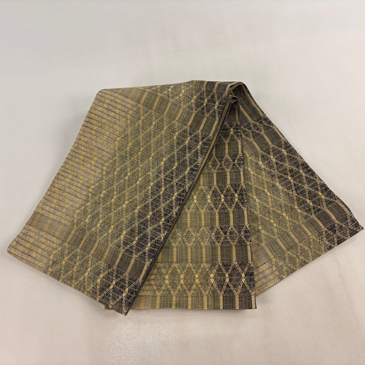 【美品】 袋帶 秀品級 夏帶 幾何學 縞 鶯 綠色 お太鼓圖案 純蠶絲