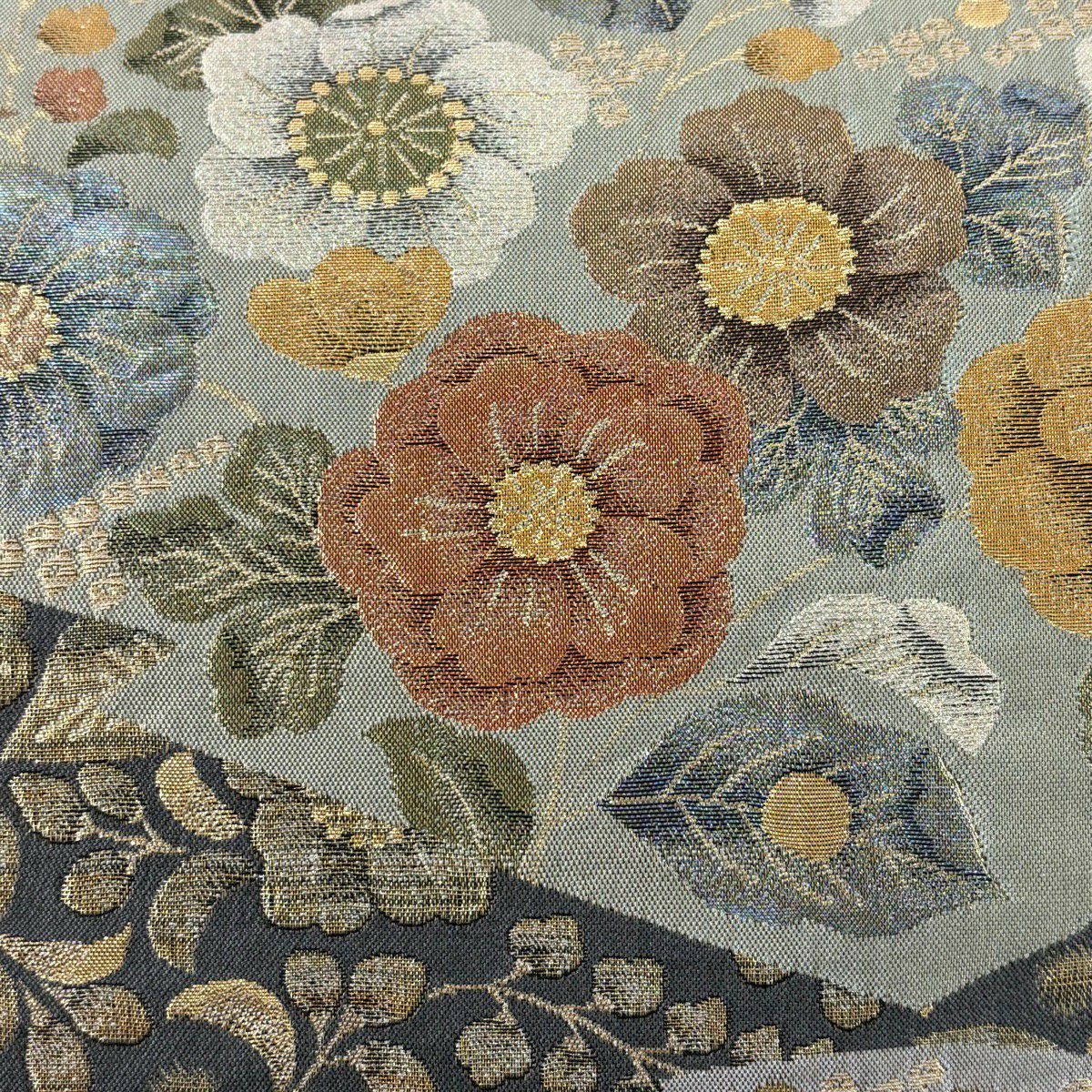 【美品】 袋帶 秀品級 扇子面 草花紋 金糸 金金箔 灰綠 六通 純蠶絲