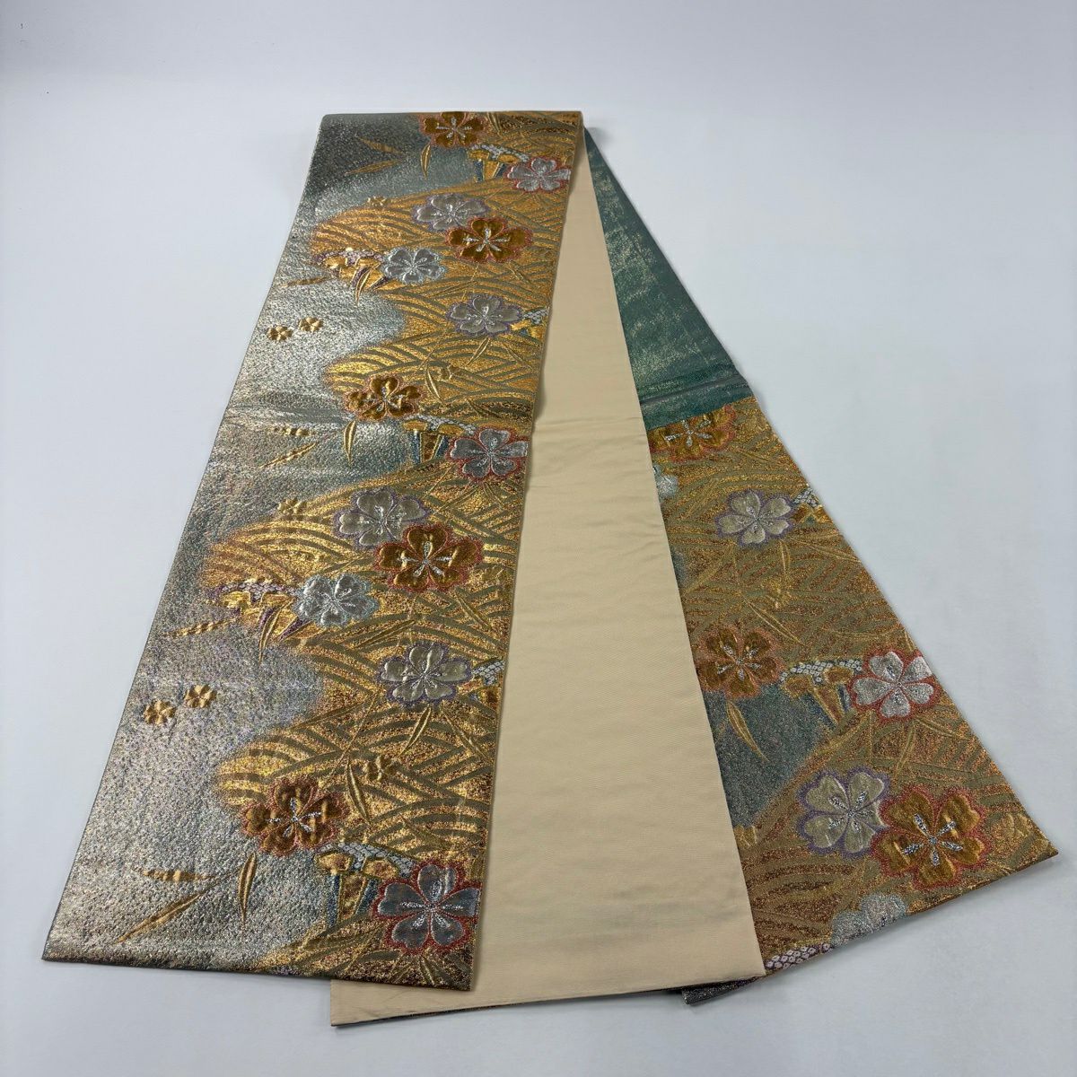 【美品】 袋帶 秀品級櫻花波金銀線金金箔淺綠六通純蠶絲