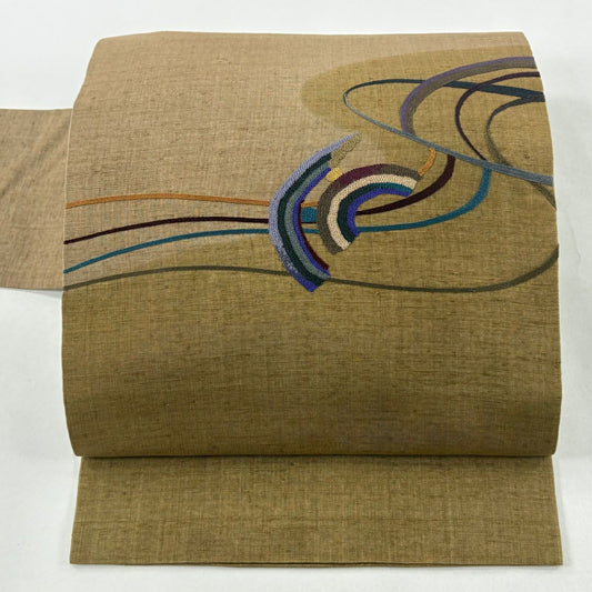 【美品】名古屋帶 秀品級 紬織織 流水 幾何圖案 刺繡 薄茶 純蠶絲