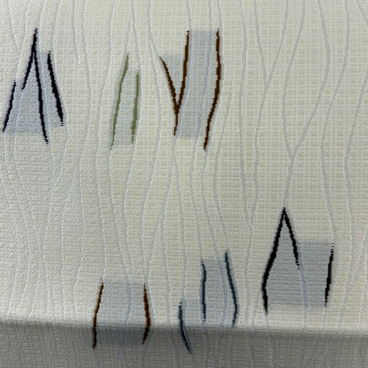 【美品】 袋帶 秀品級 幾何圖案 刺繡 米色 六通 純蠶絲