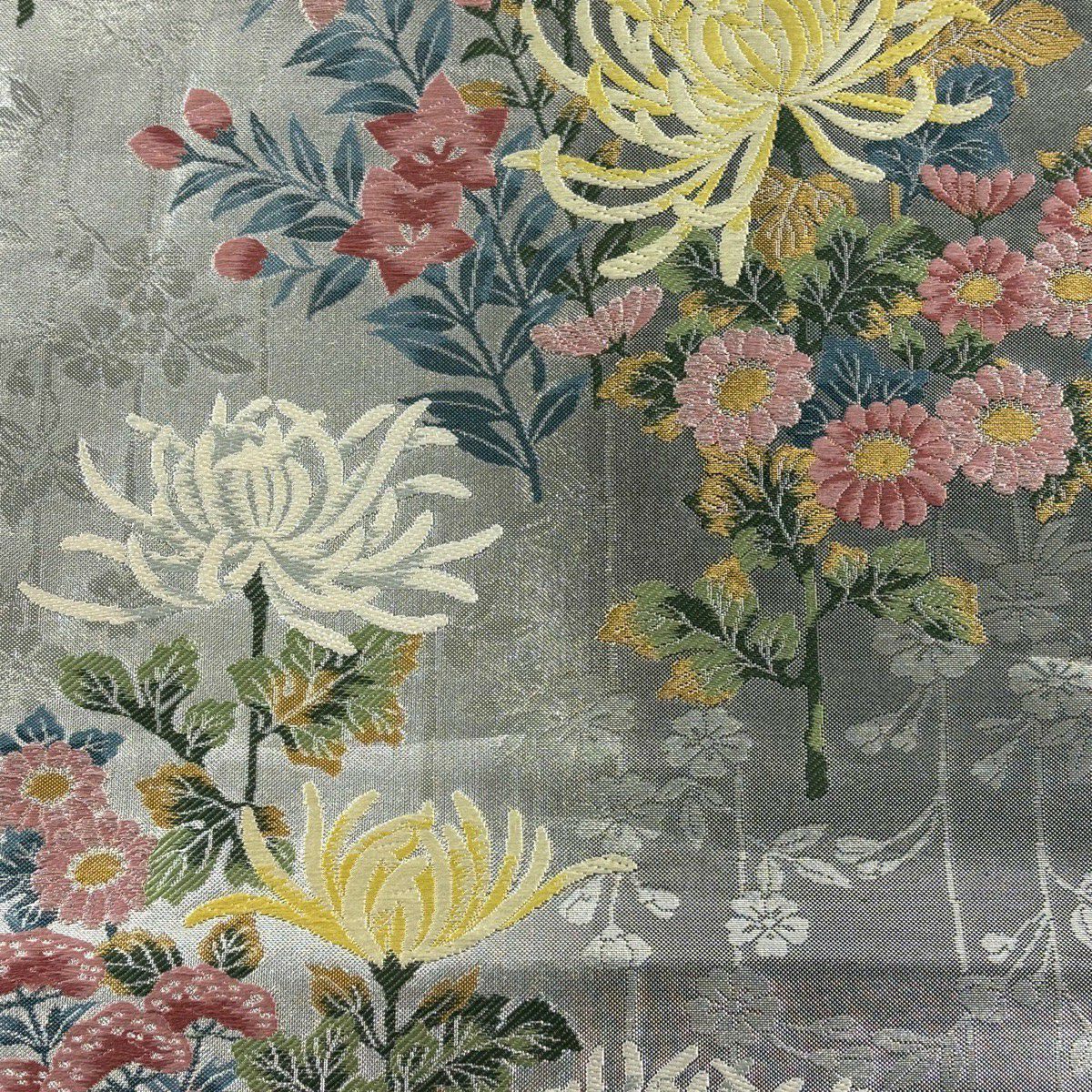 【美品】 袋帶 秀品級 菊花 秋草 金金箔 金銀彩 銀 六通 純蠶絲