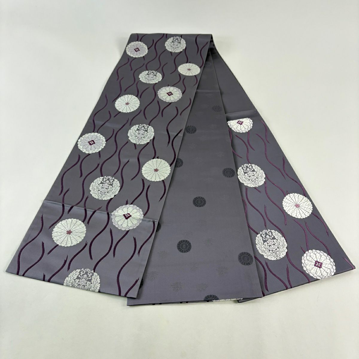 【美品】 袋帶 秀品級 菊花花 斜條 刺繡 灰紫 六通 純蠶絲