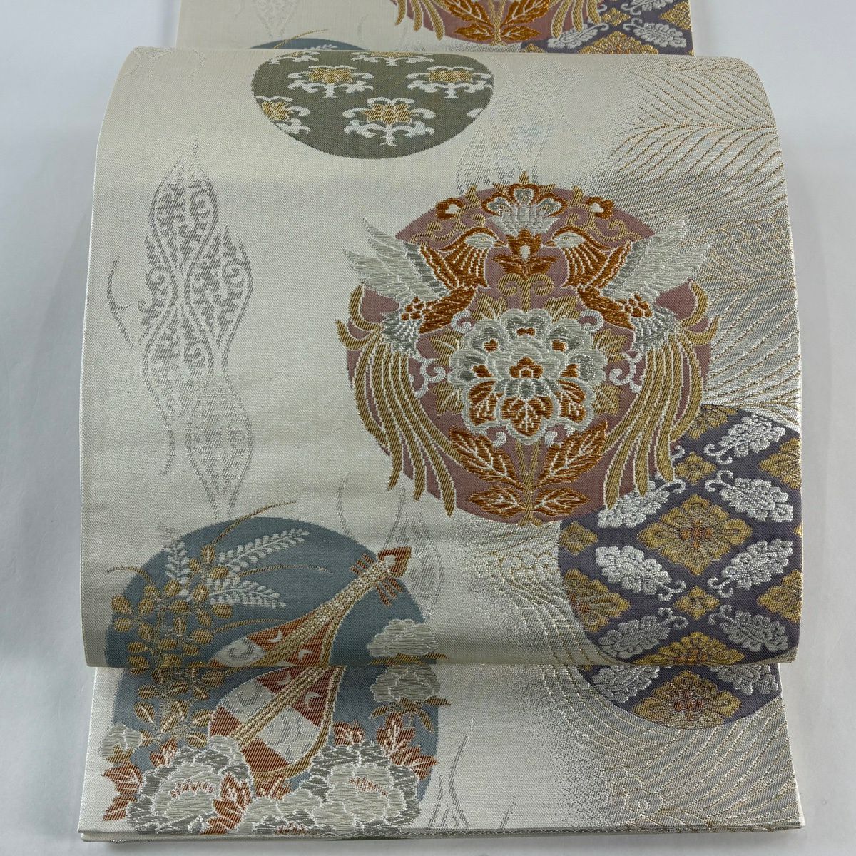【美品】 袋帶 秀品級 向鳥 草花紋 金銀彩 金金箔 奶油 六通 純蠶絲