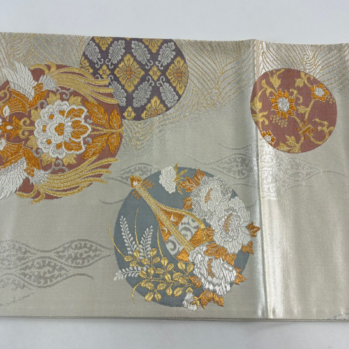 【美品】 袋帶 秀品級 向鳥 草花紋 金銀彩 金金箔 奶油 六通 純蠶絲