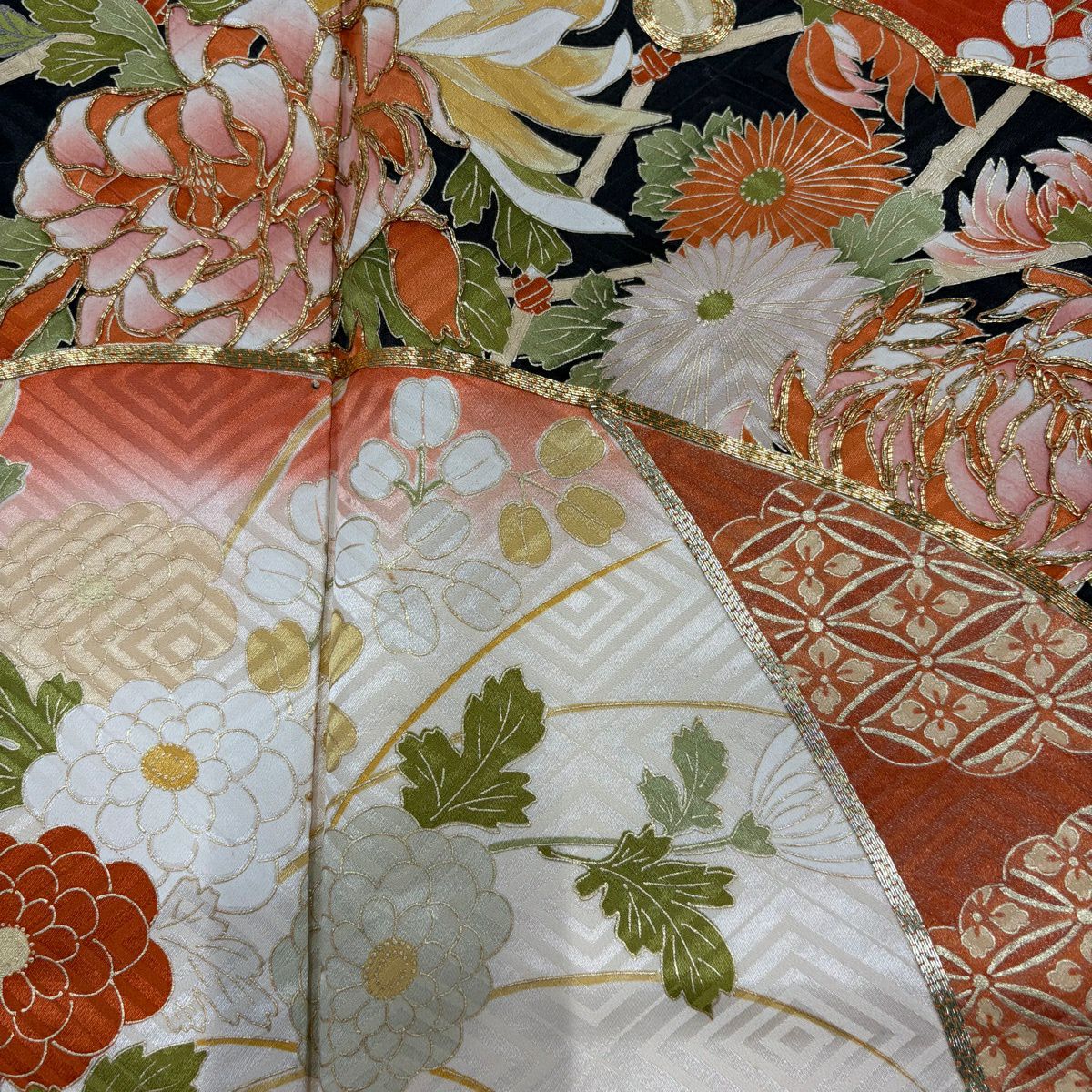 振袖禮服 身長171.5cm 袖長66cm M 雙層 雪輪 草花紋 金絲 金銀彩 朱 純蠶絲 秀品級