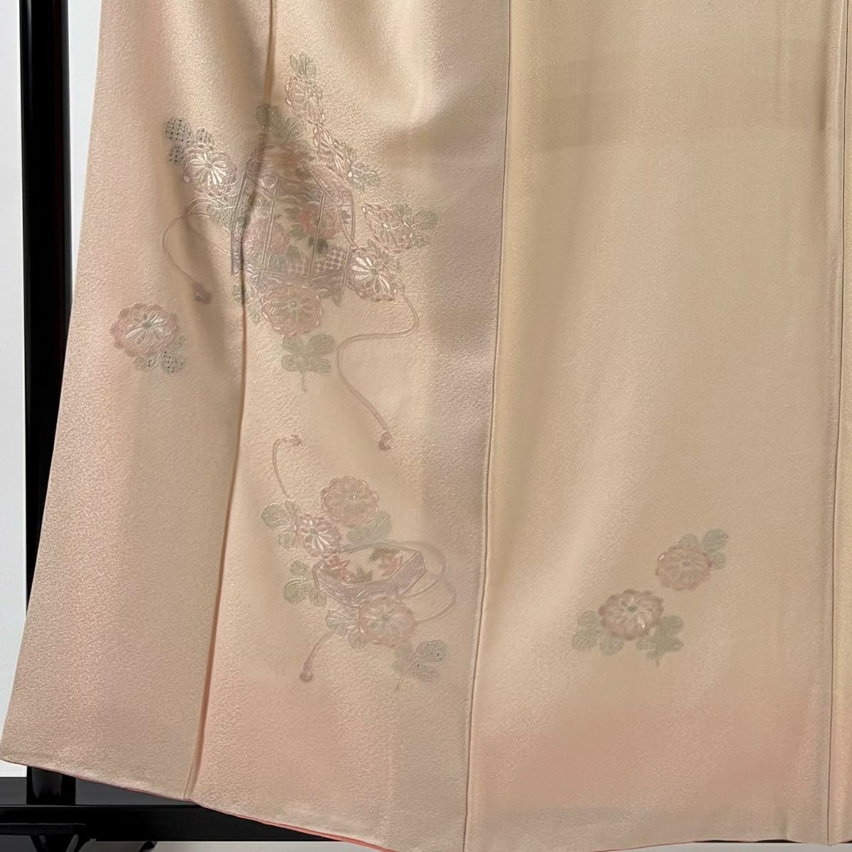 【美品】 付下 身長157.5cm 袖長63.5cm S 雙層 貝桶 菊花 刺繡 淺粉色 純蠶絲 優品級