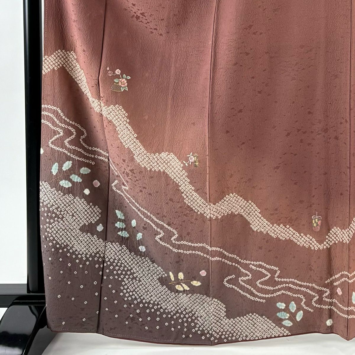 【美品】 付下 身長167cm 袖長65.5cm M 雙層 霞 花籠 絞染 刺繡 小豆 純蠶絲 秀品級